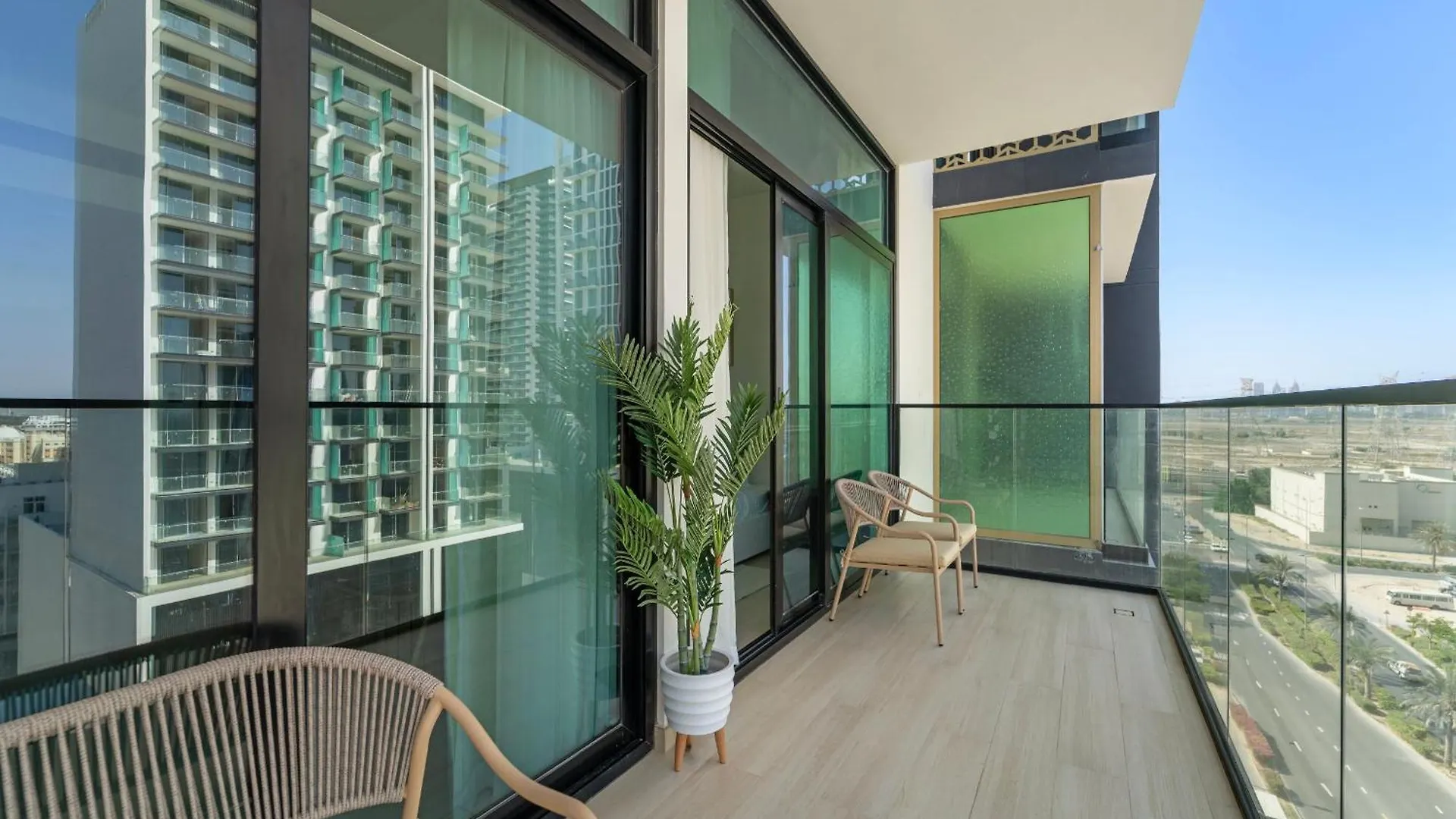 Vayk - Amazing 1Br Apartment In Jvc Dubai